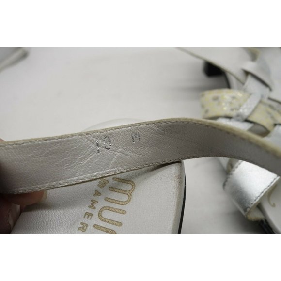 Munro Silver White Sandals Women's 10 M - Picture 3 of 11